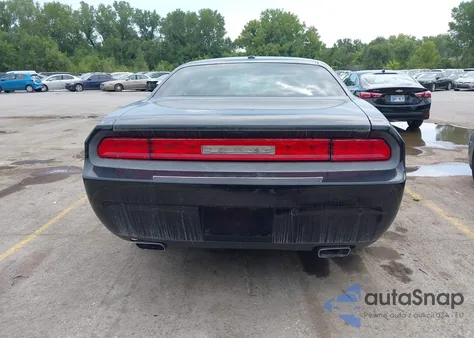 2013 Dodge Challenger Sxt Plus из США, поврежденный, VIN 2C3CDYAG6DH676275